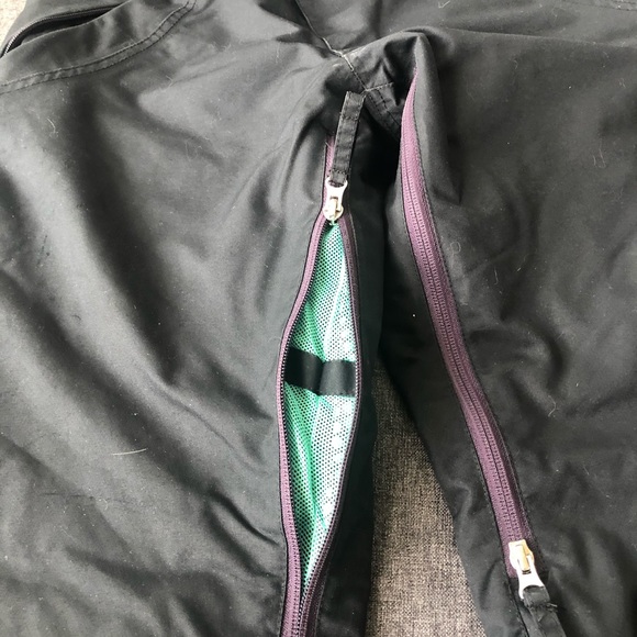 Oakley Snowboard/Ski Pants - Picture 3 of 8